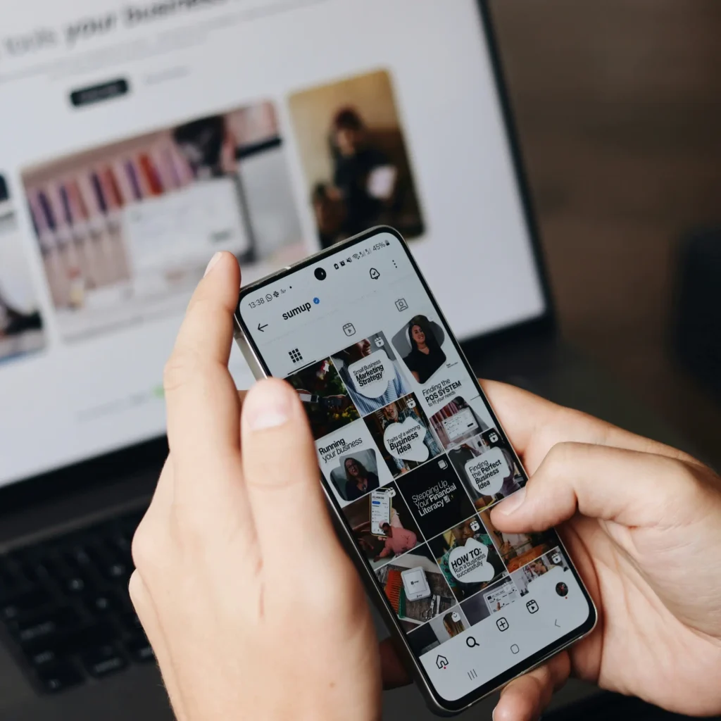 Fan Page Website: How to Build and Monetize It