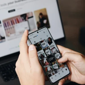 How to Start a Webcam Site? A Step-by-Step Guide for 2025