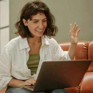 How to Start a Webcam Site? A Step-by-Step Guide for 2025