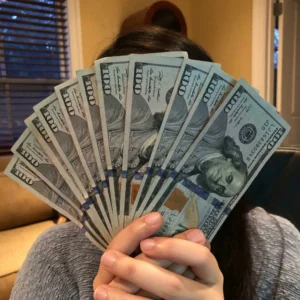 How Much Does a Webcam Model Make? 5 Tips to Boost Your Income