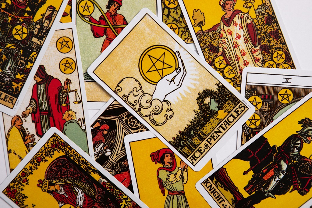 Become a Tarot Reader Online 2025: Expert Guide