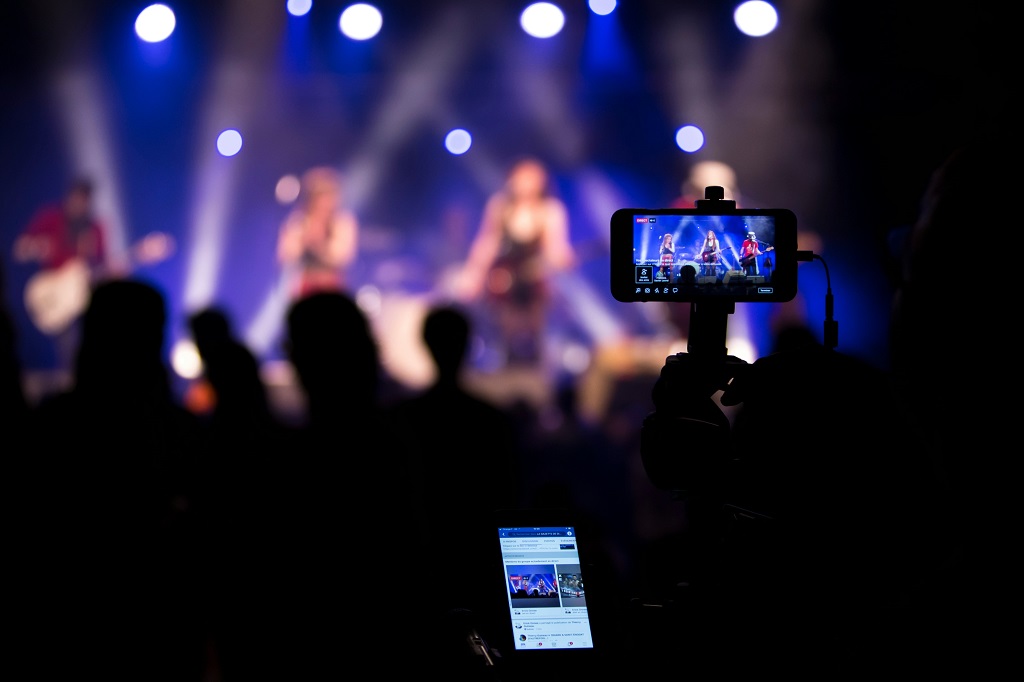 live concert online