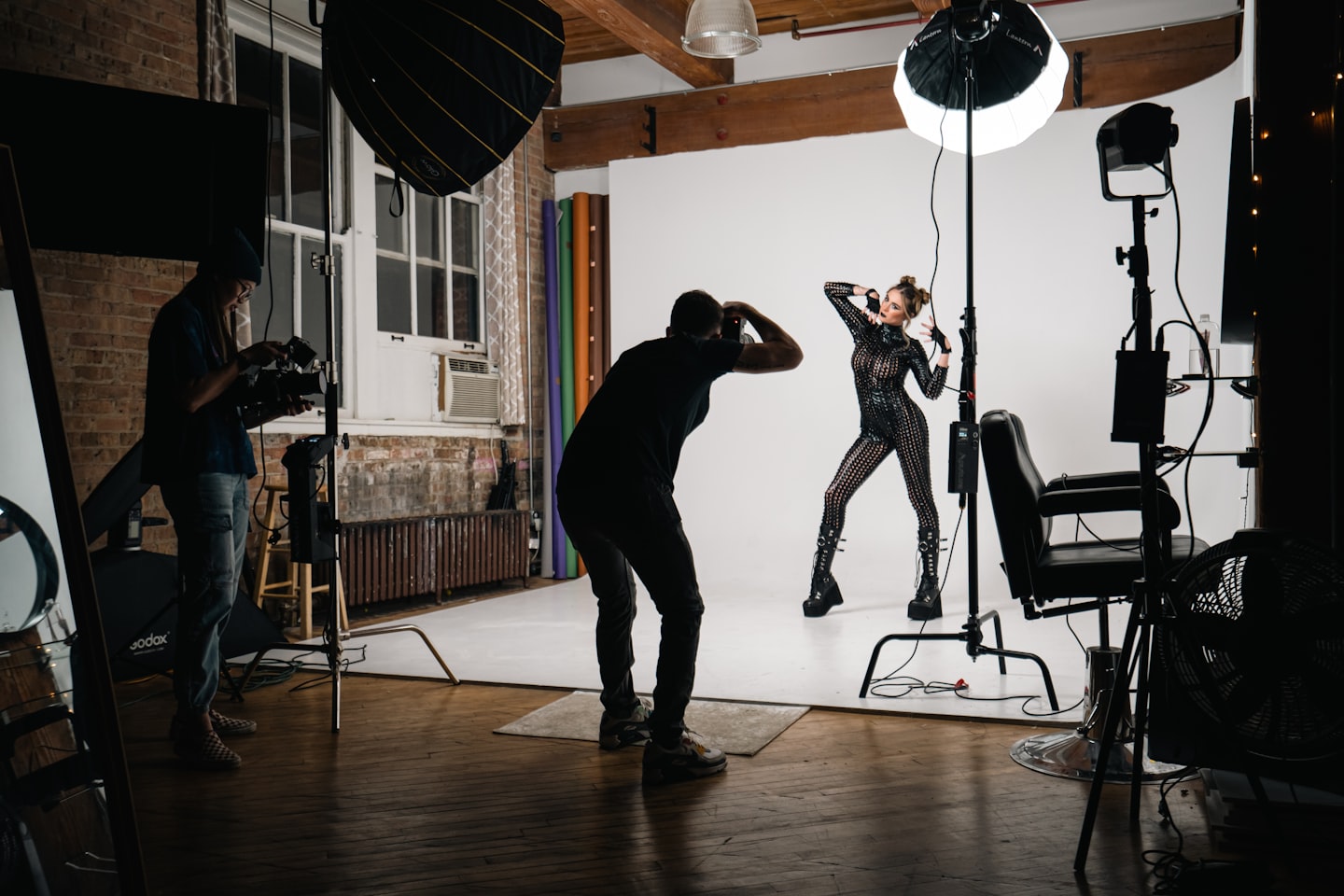 Operator checklist beside video player metrics — optimizing your video playback experience